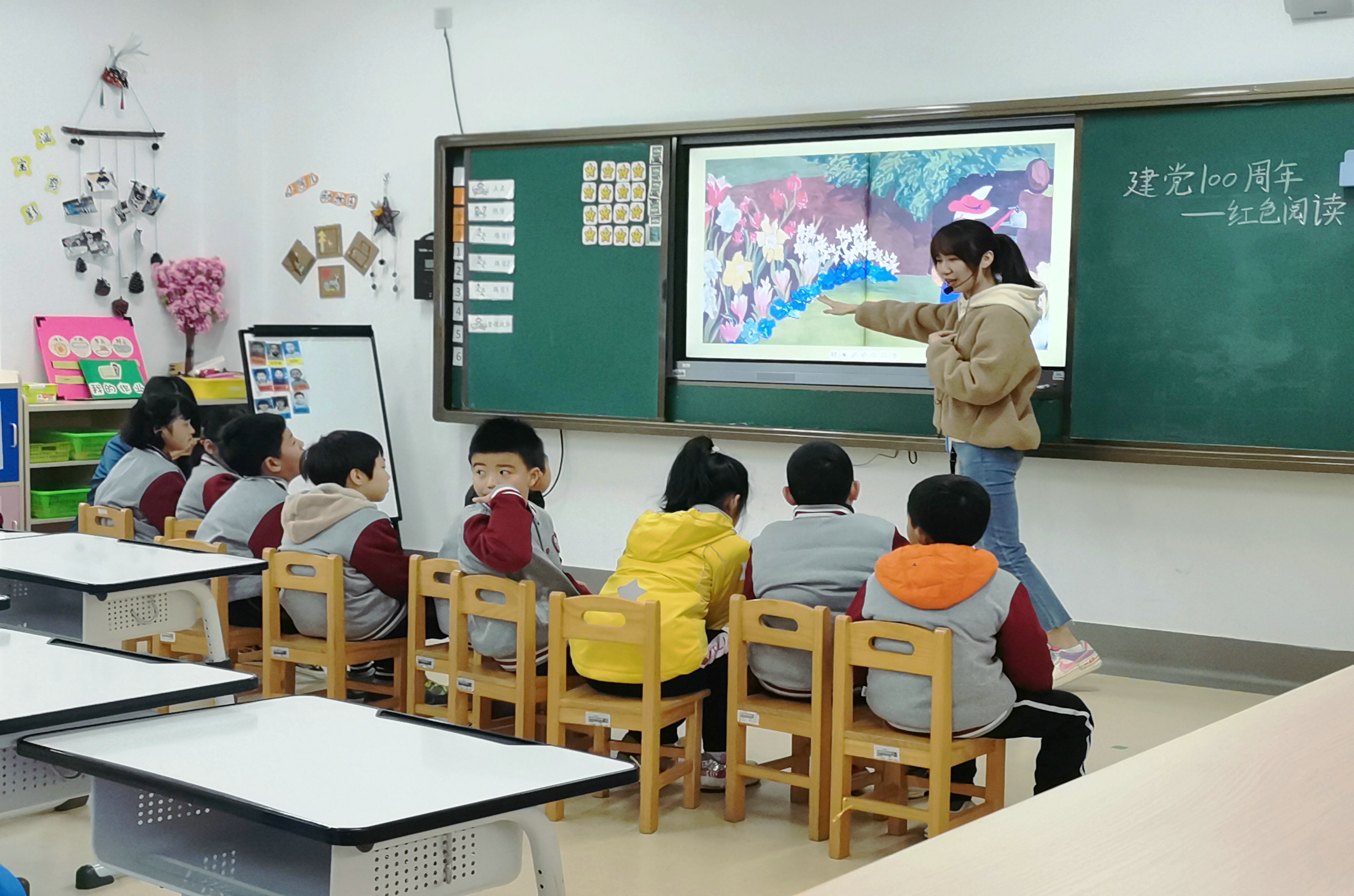 悦悦姐姐走进苏州仁爱学校1（2021）.jpg